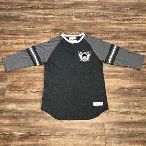 3/21$ SALE!! Raiders baseball tee M